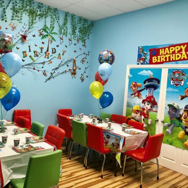Budget-friendly kids’ birthday party in Jungle Land, Vaughan, Ontario.