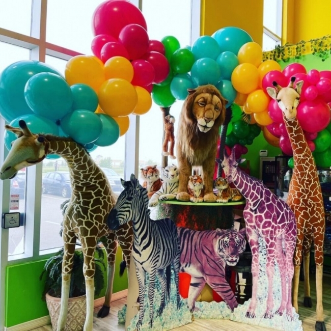Jungle Land is the best venue for hosting a birthday party in Vaughan, Ontario Jungle Land is the best venue for hosting a birthday party in Vaughan, Ontario