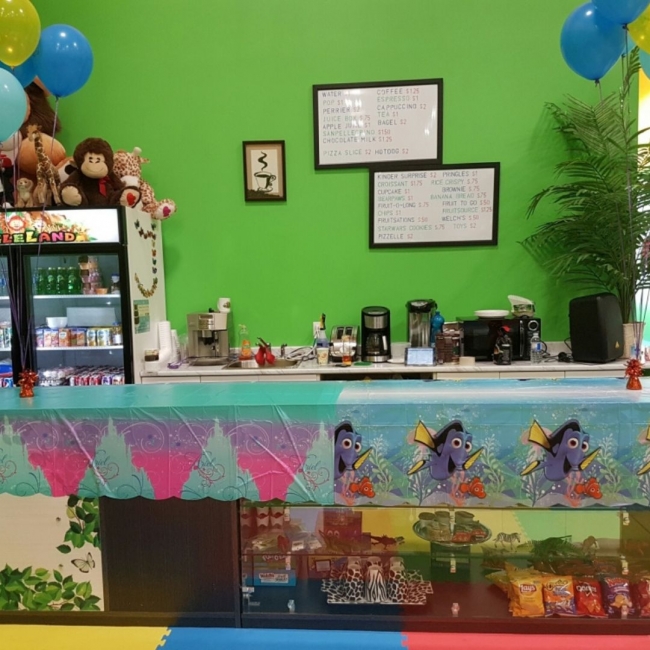 Jungle Land is the best Toronto indoor playground, which is perfect for kids and parents alike.