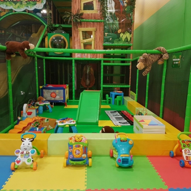 Jungle Land indoor playground in Toronto for kids of all ages.